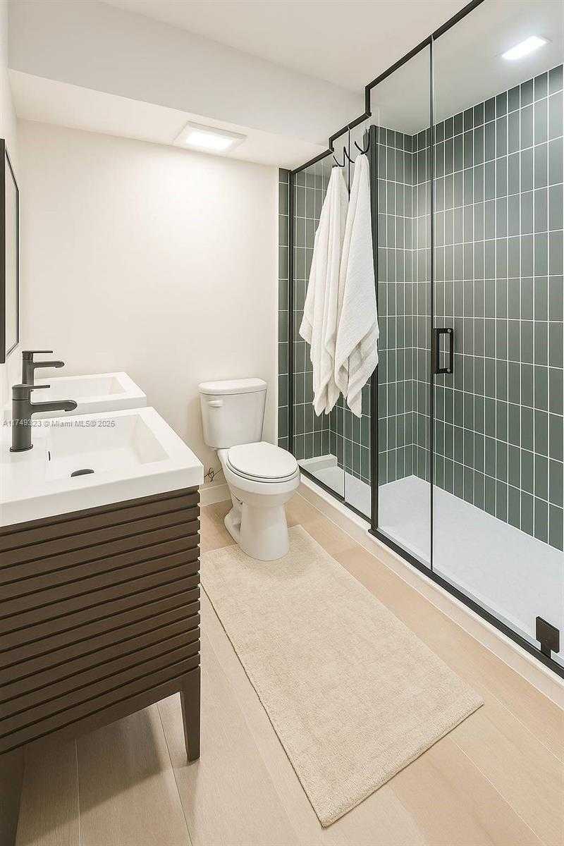 Small Image of 10185 COLLINS AVE #323, Bal Harbour Number 11