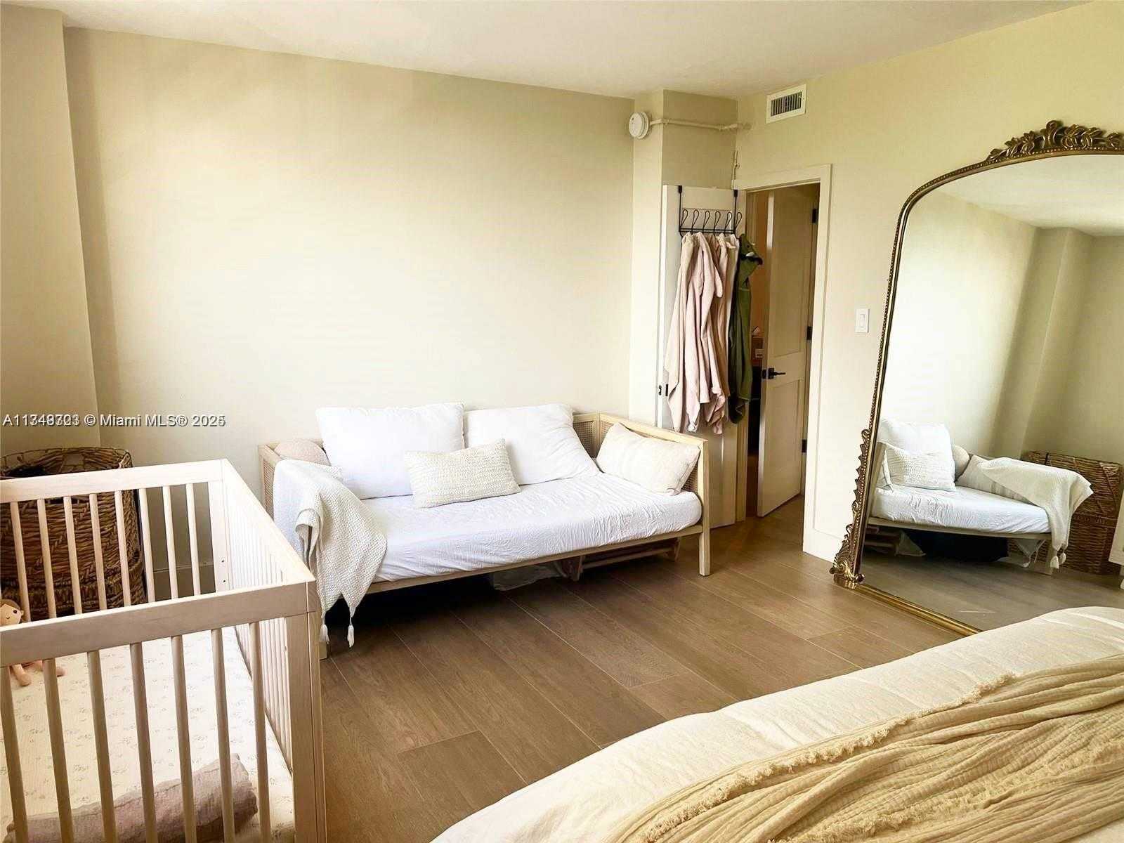 Small Image of 10185 COLLINS AVE #323, Bal Harbour Number 18