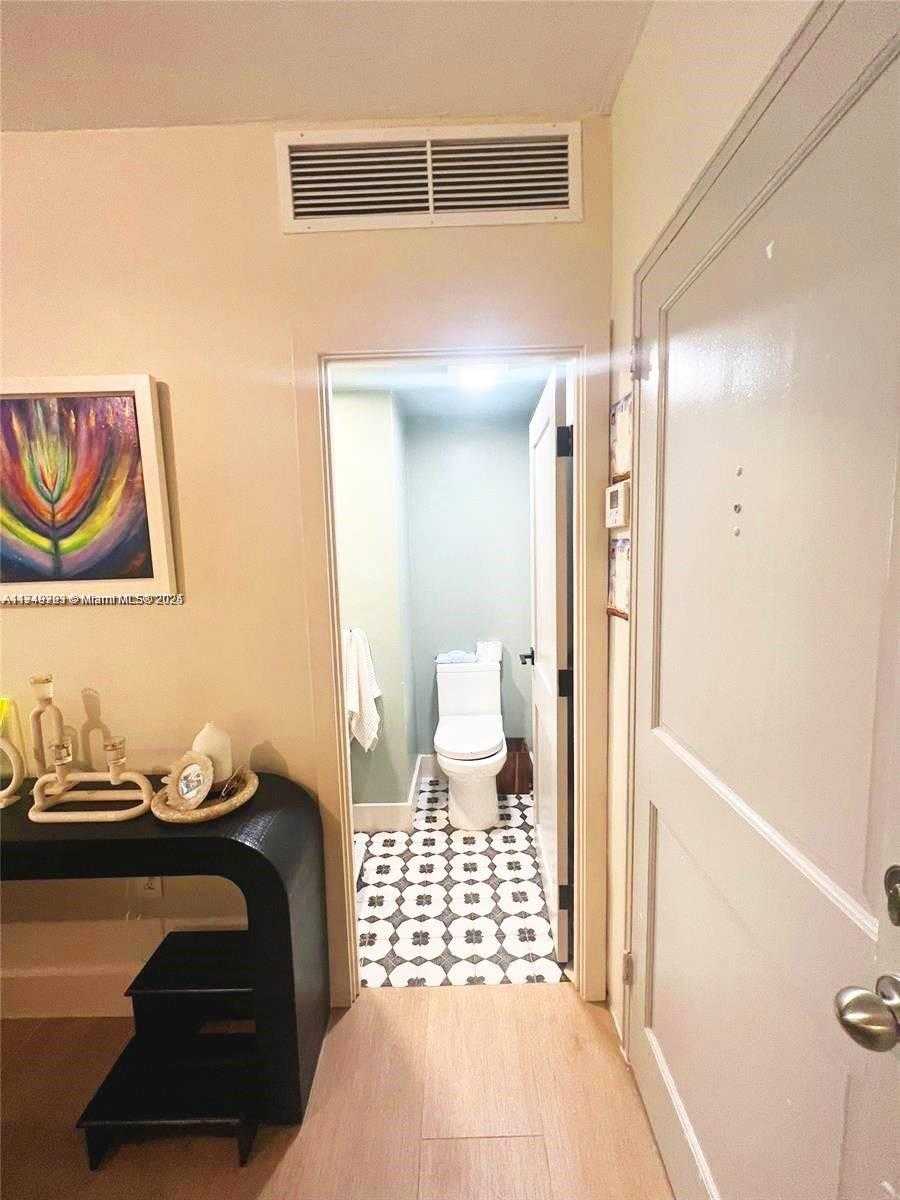 Small Image of 10185 COLLINS AVE #323, Bal Harbour Number 9