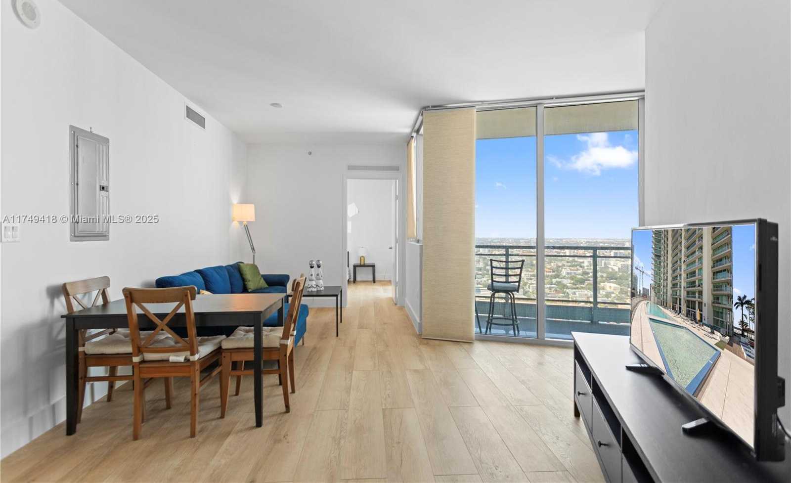 Small Image of 92 SOUTH WEST 3RD ST #3406, Miami Number 11
