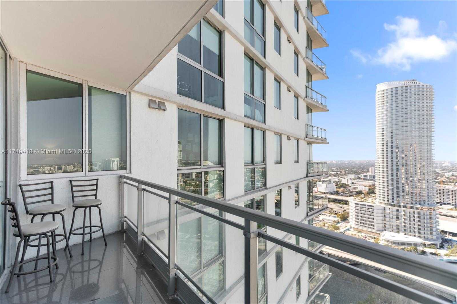 Small Image of 92 SOUTH WEST 3RD ST #3406, Miami Number 21