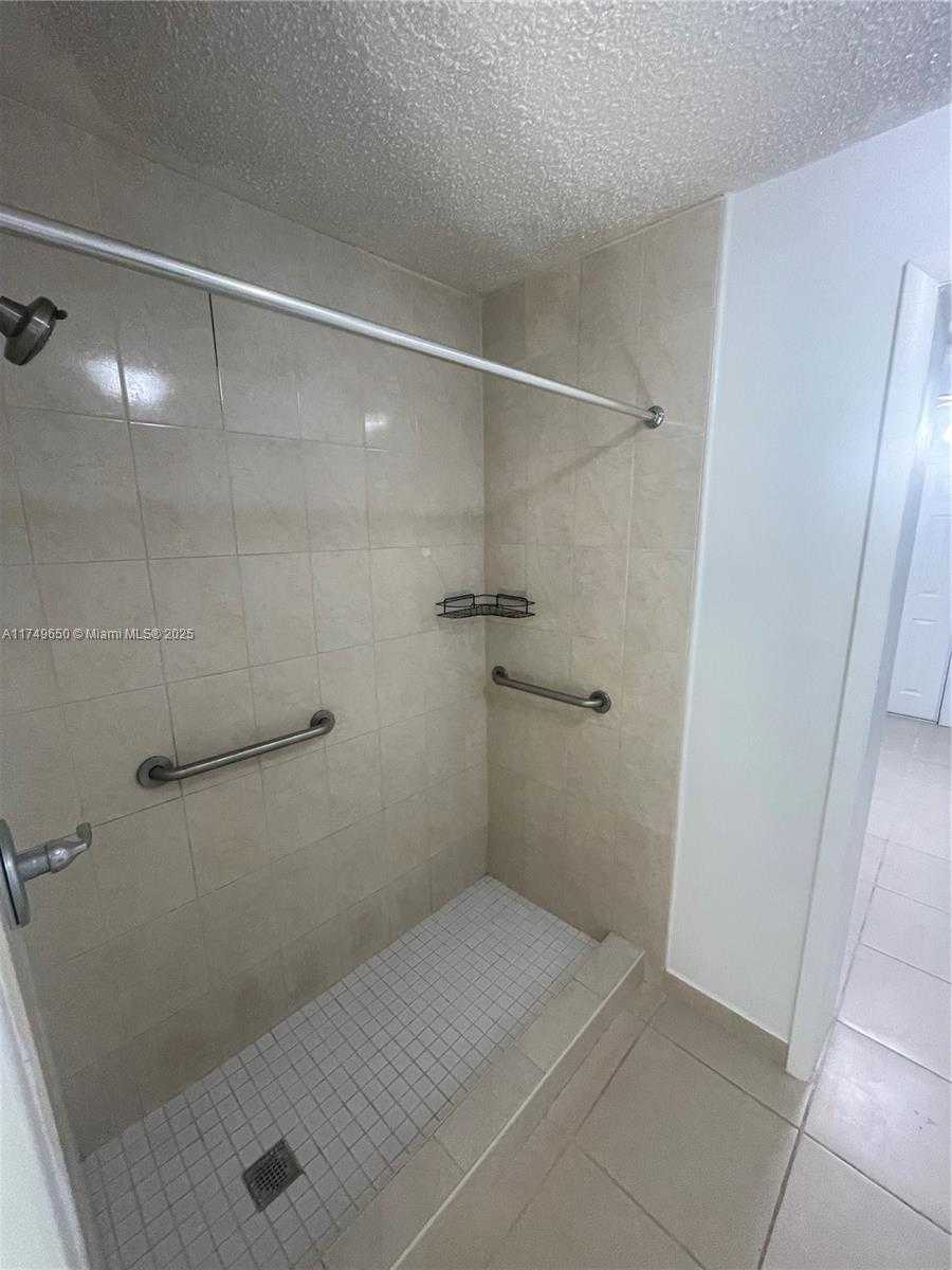 Small Image of 7420 SOUTH WEST 31ST ST #7420, Miami Number 6