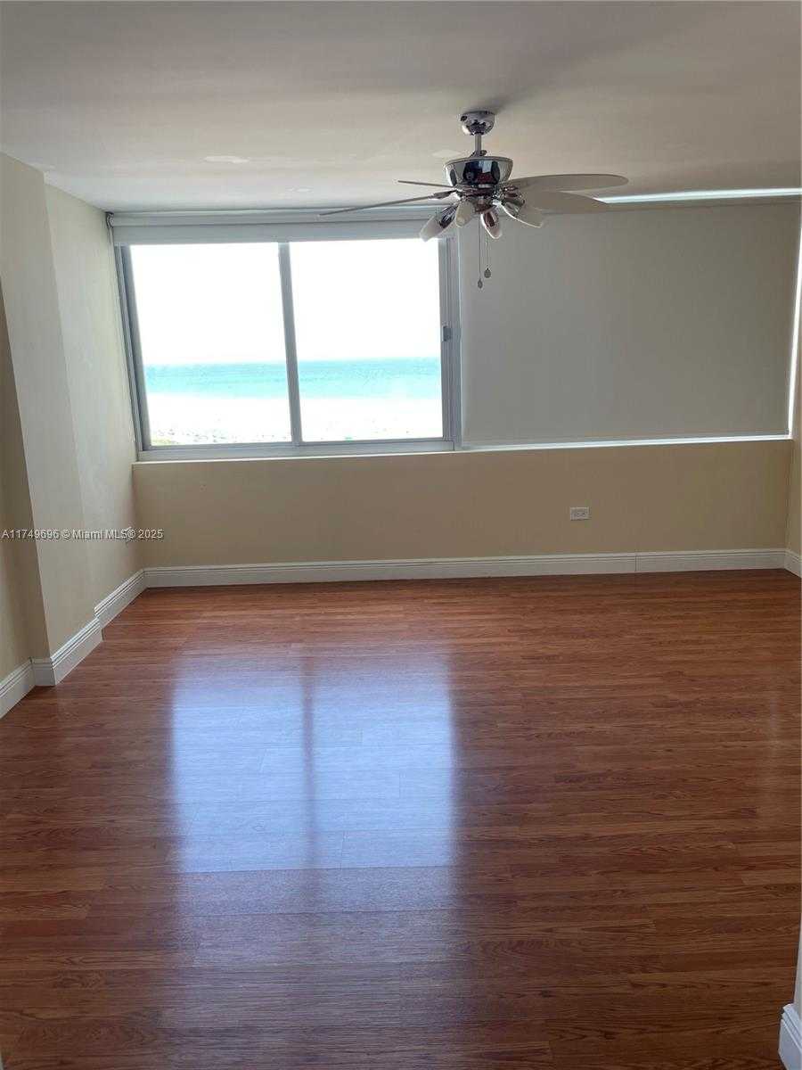 Small Image of 7135 COLLINS AVE #832, Miami Beach Number 12