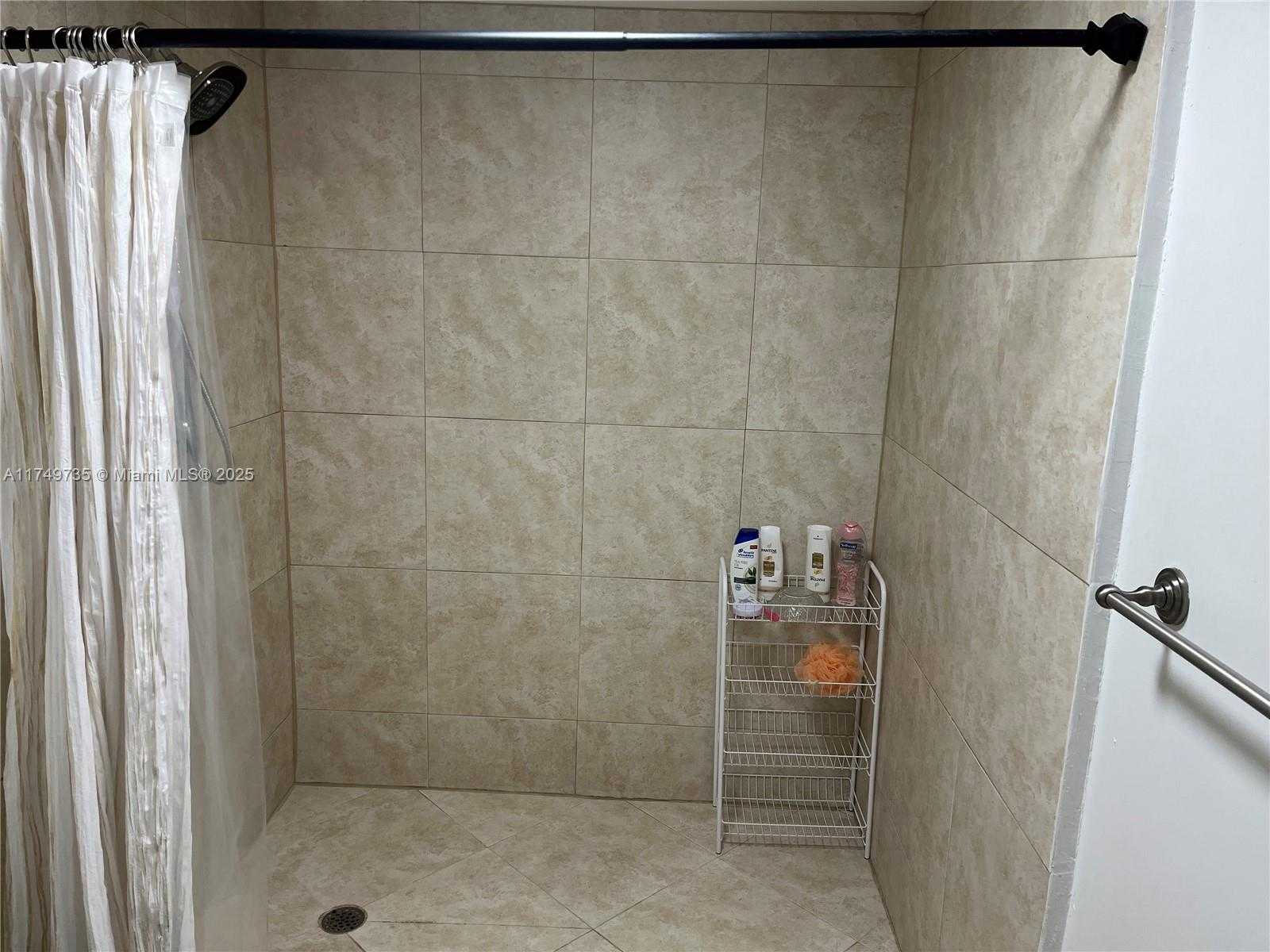 Small Image of 7501 EAST TREASURE DR #9EF, North Bay Village Number 19