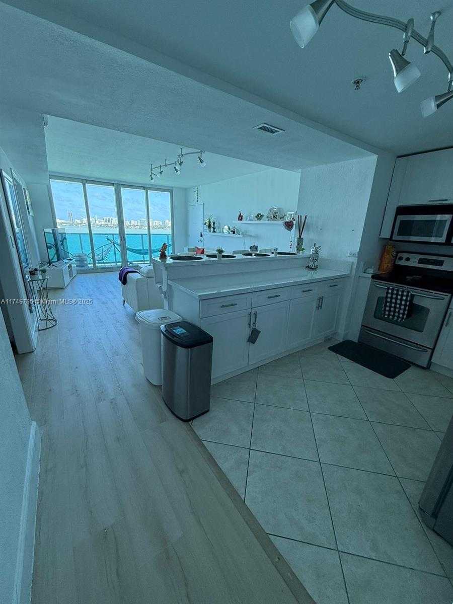 Small Image of 7501 EAST TREASURE DR #9EF, North Bay Village Number 22
