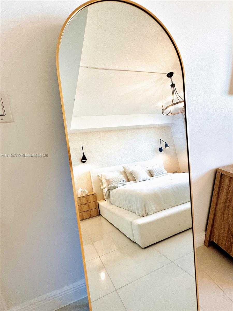 Small Image of 1861 NORTH WEST S RIVER DR #2609, Miami Number 11