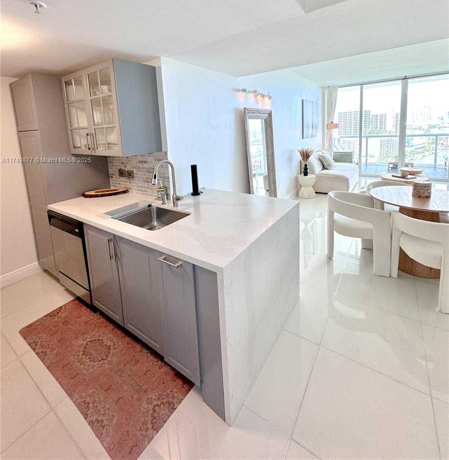 Small Image of 1861 NORTH WEST S RIVER DR #2609, Miami Number 9