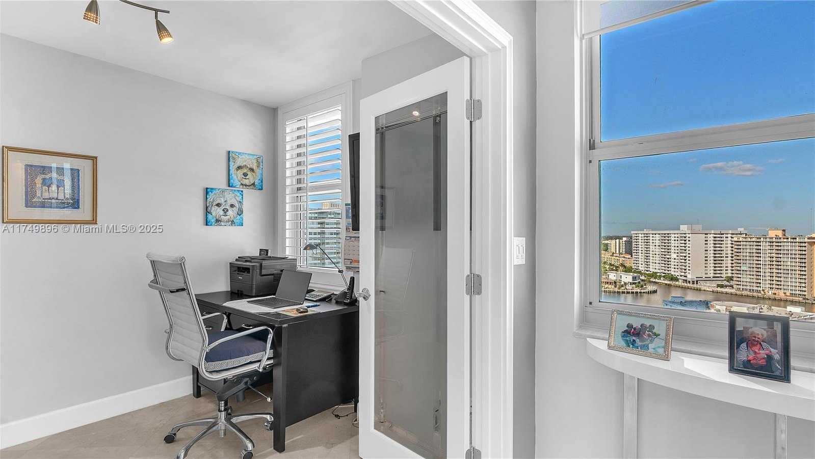 Small Image of 1920 S Ocean Dr, Hallandale Beach, FL 33009, USA Number 19