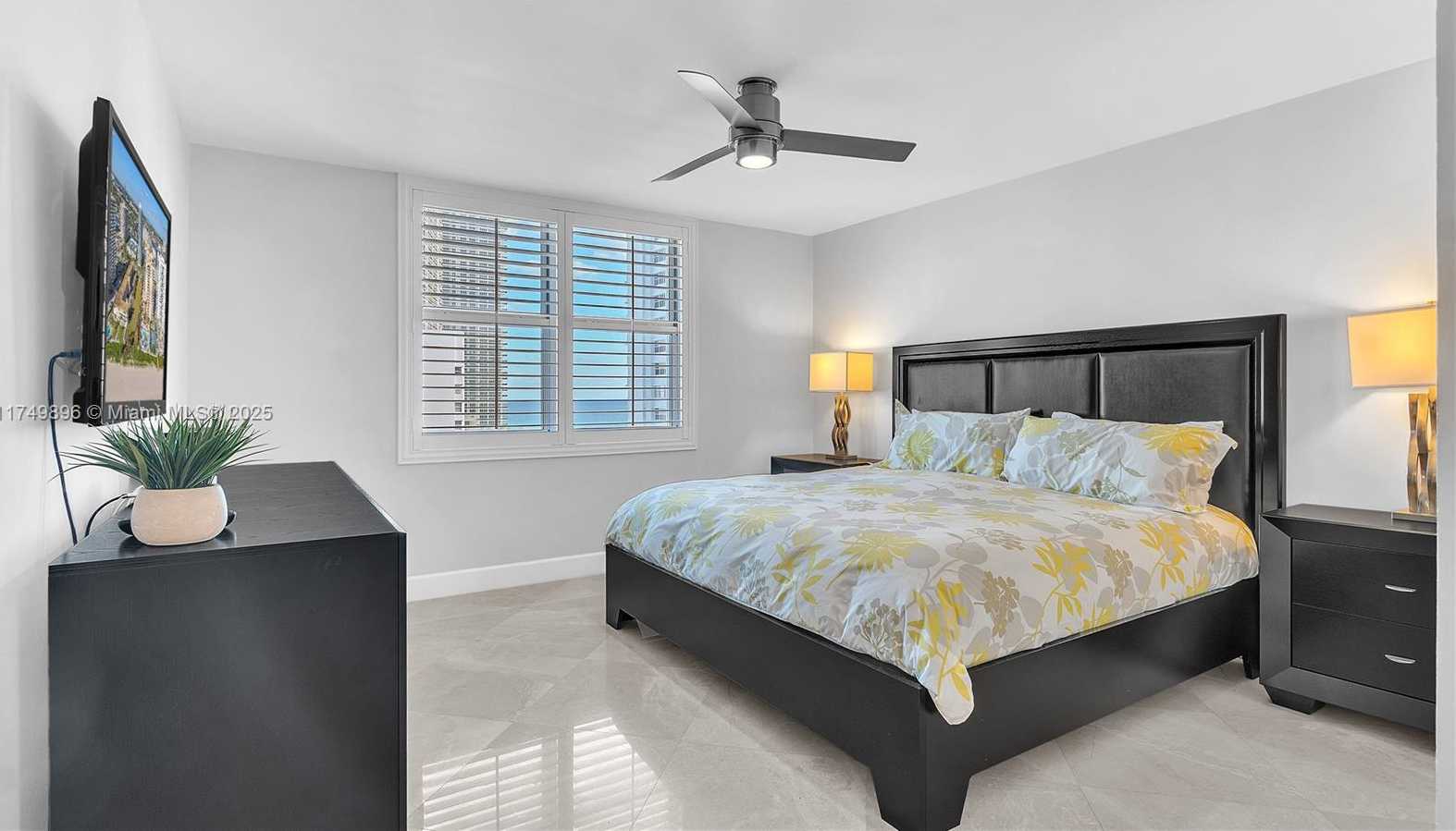 Small Image of 1920 S Ocean Dr, Hallandale Beach, FL 33009, USA Number 32