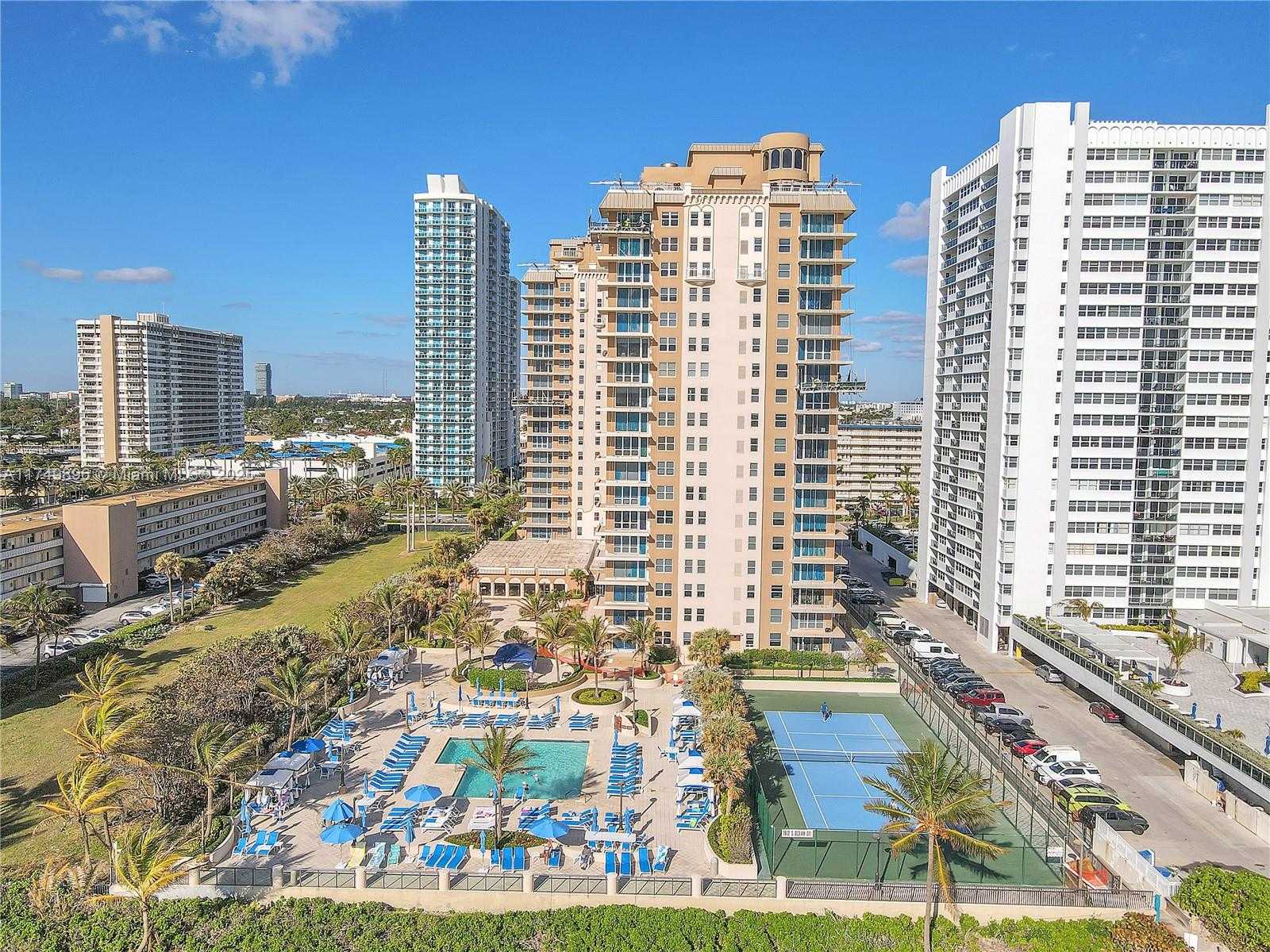 Small Image of 1920 S Ocean Dr, Hallandale Beach, FL 33009, USA Number 39