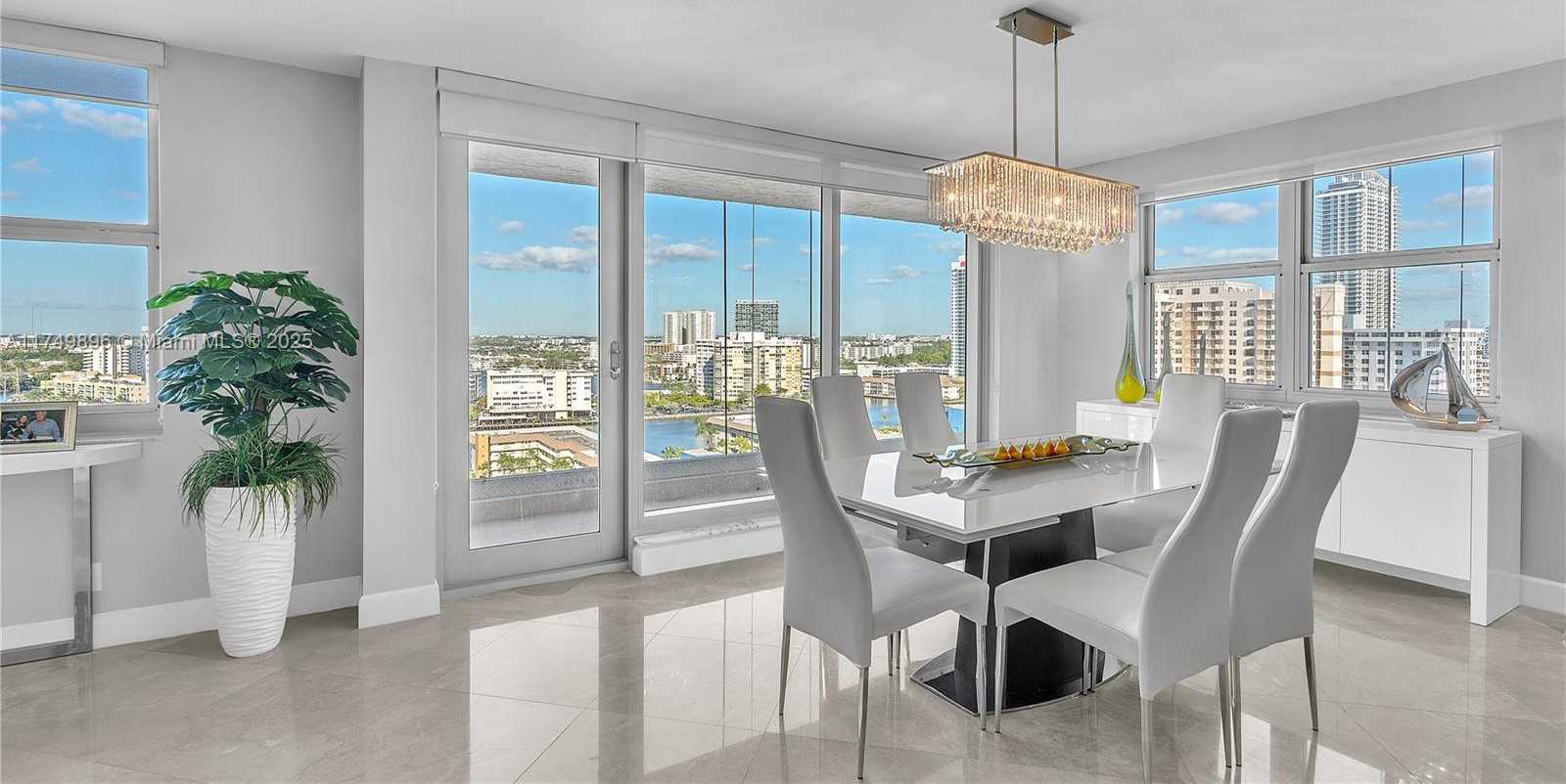 Small Image of 1920 S Ocean Dr, Hallandale Beach, FL 33009, USA Number 5