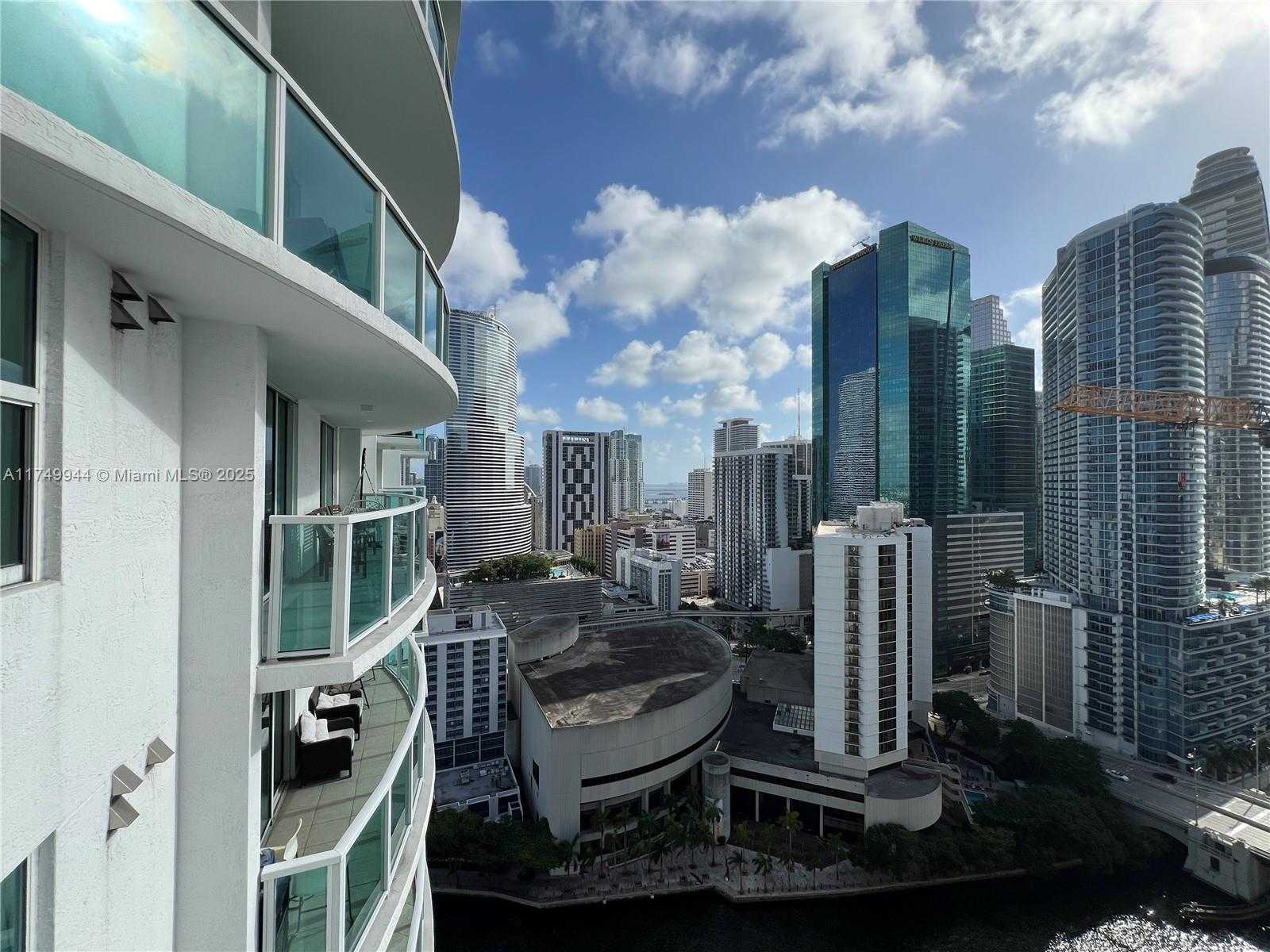 Small Image of 31 SOUTH EAST 5TH ST #3208, Miami Number 27