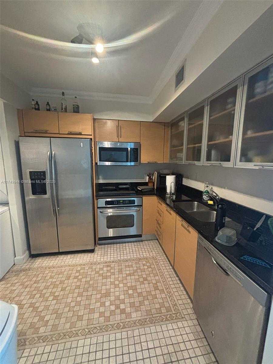 Small Image of 31 SOUTH EAST 5TH ST #3208, Miami Number 9