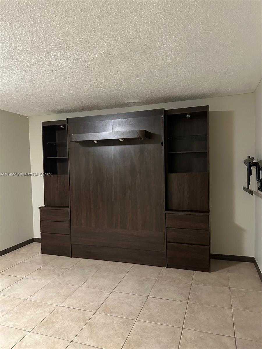 Small Image of 1965 SOUTH OCEAN DR #11J, Hallandale Beach Number 8