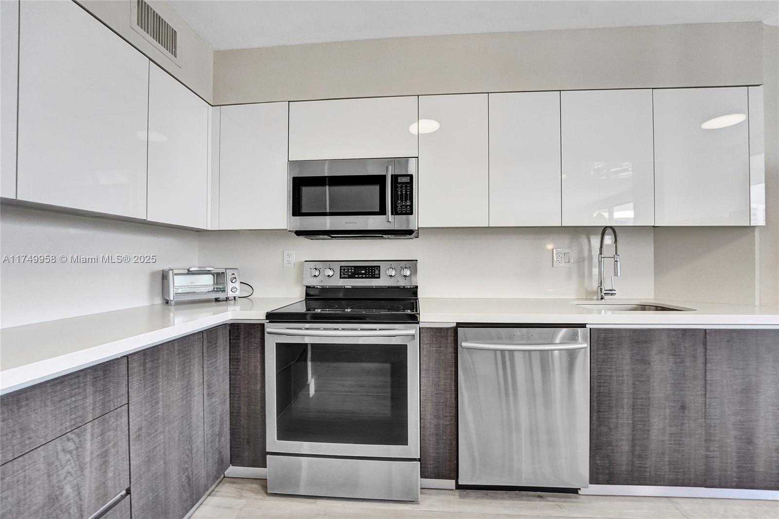 Small Image of 19101 NORTH EAST 36TH CT #3002, Aventura Number 10