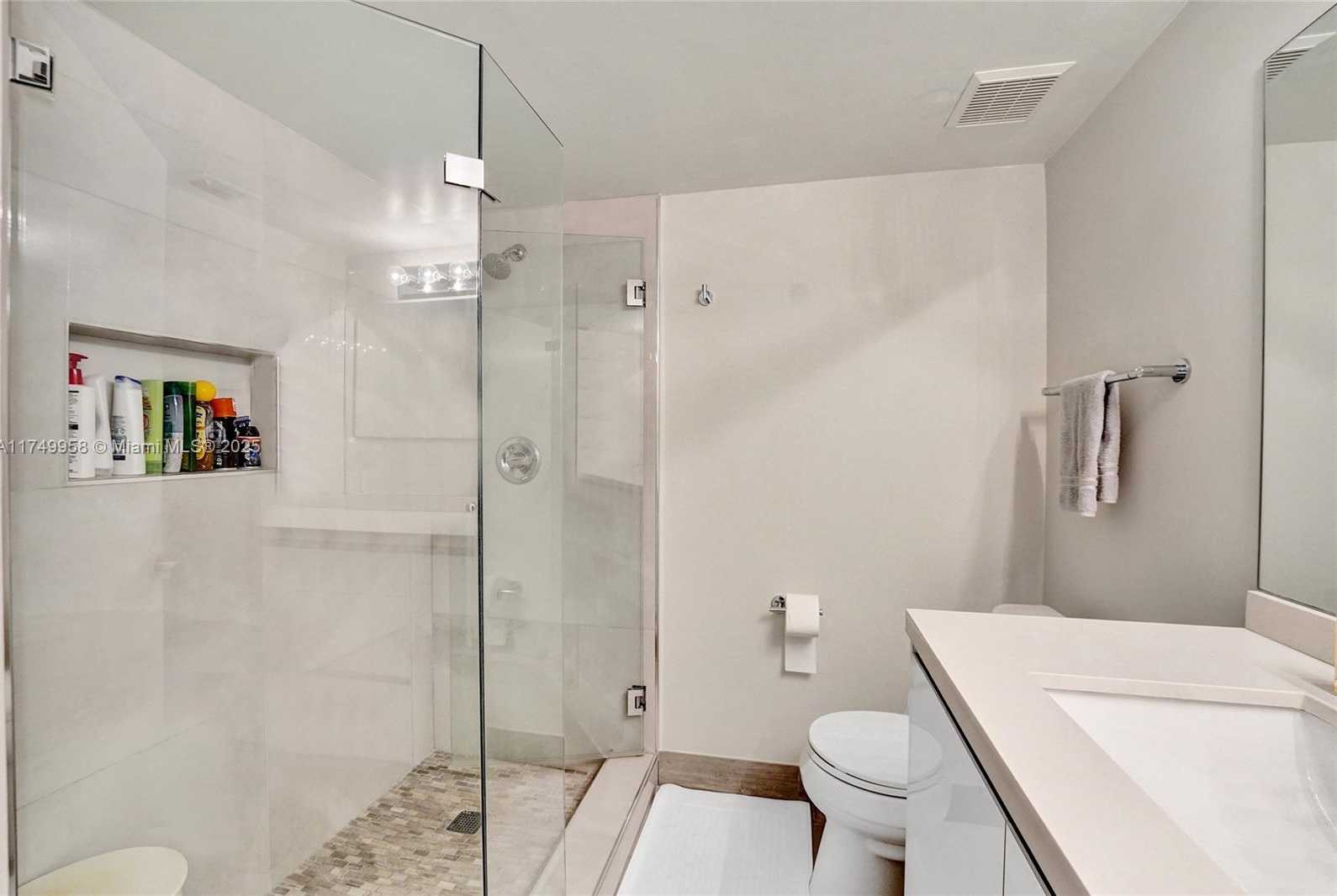 Small Image of 19101 NORTH EAST 36TH CT #3002, Aventura Number 13