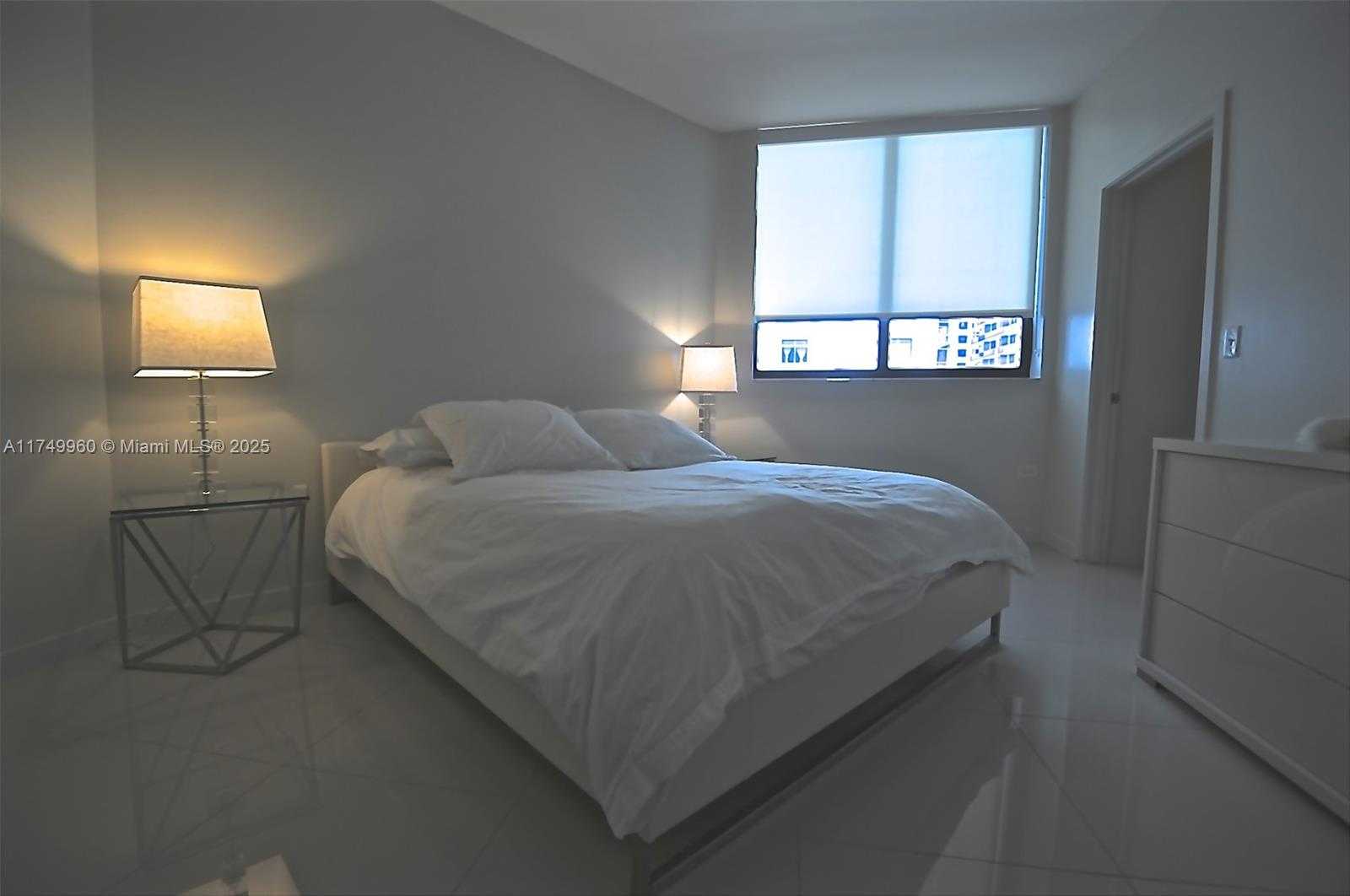 Small Image of 999 SOUTH WEST 1ST AVE #2802, Miami Number 14