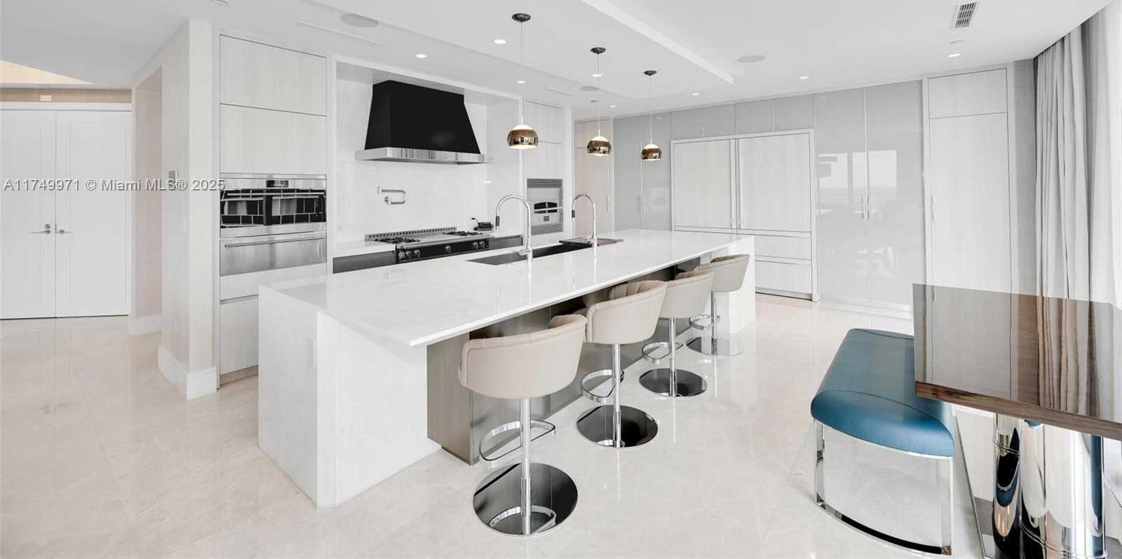 Small Image of 17975 COLLINS AVE #N-1002, Sunny Isles Beach Number 19