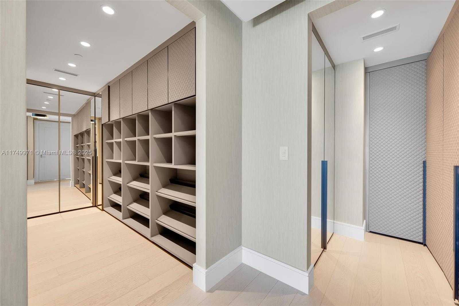 Small Image of 17975 COLLINS AVE #N-1002, Sunny Isles Beach Number 34