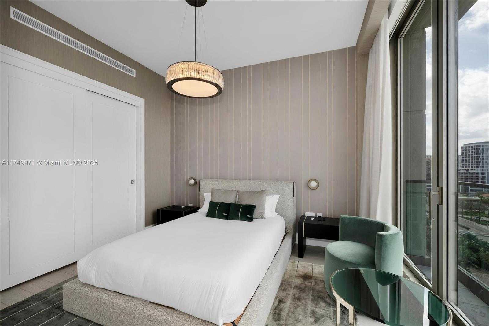 Small Image of 17975 COLLINS AVE #N-1002, Sunny Isles Beach Number 48