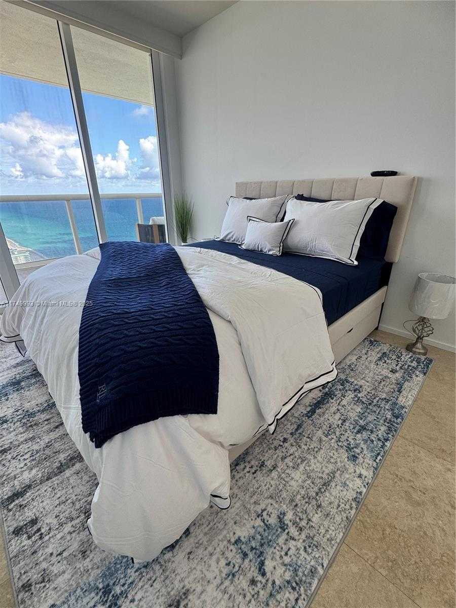 Small Image of 1830 SOUTH OCEAN DR #5008, Hallandale Beach Number 11
