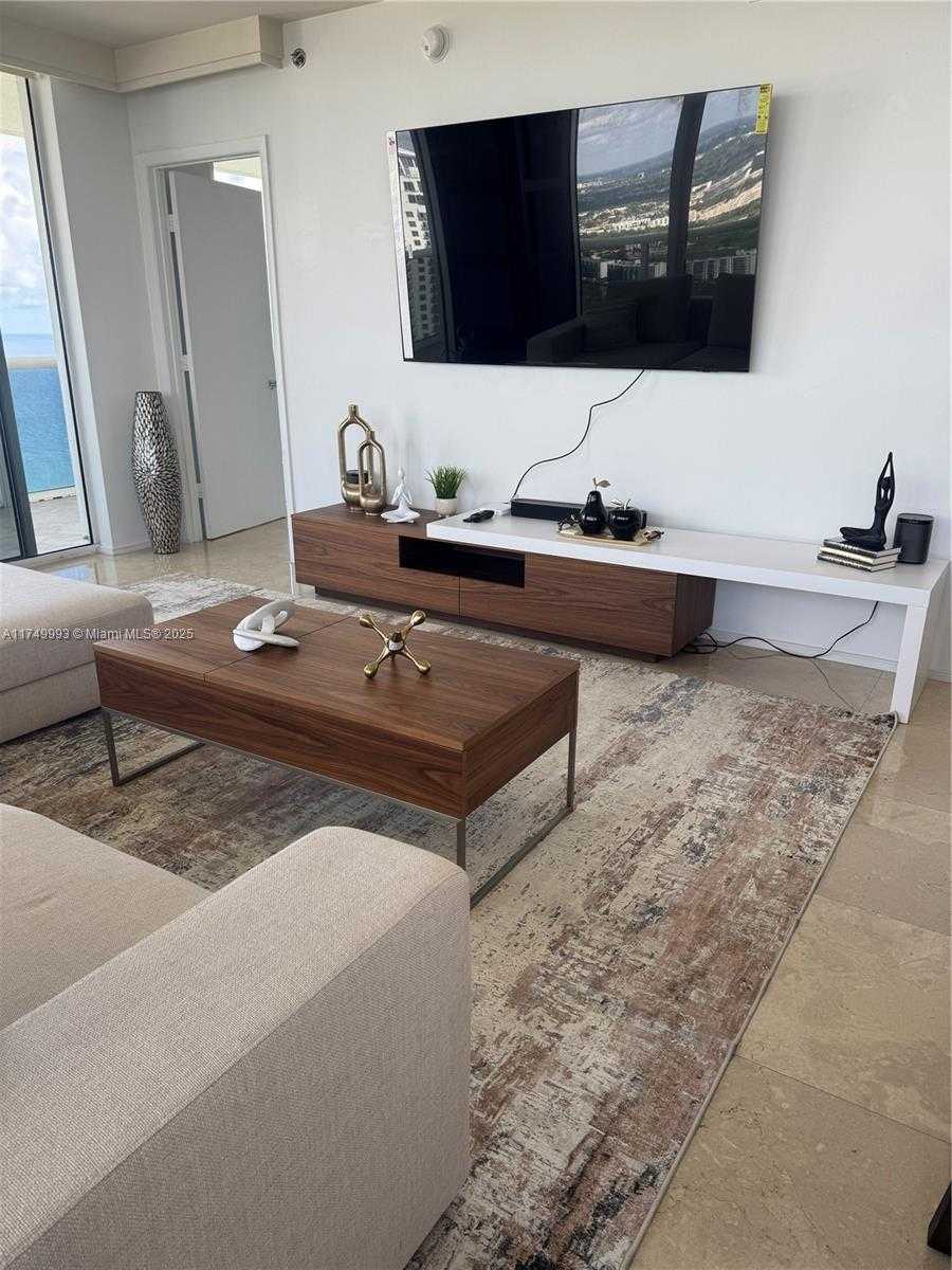 Small Image of 1830 SOUTH OCEAN DR #5008, Hallandale Beach Number 15