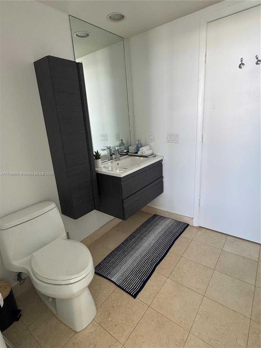 Small Image of 1830 SOUTH OCEAN DR #5008, Hallandale Beach Number 8