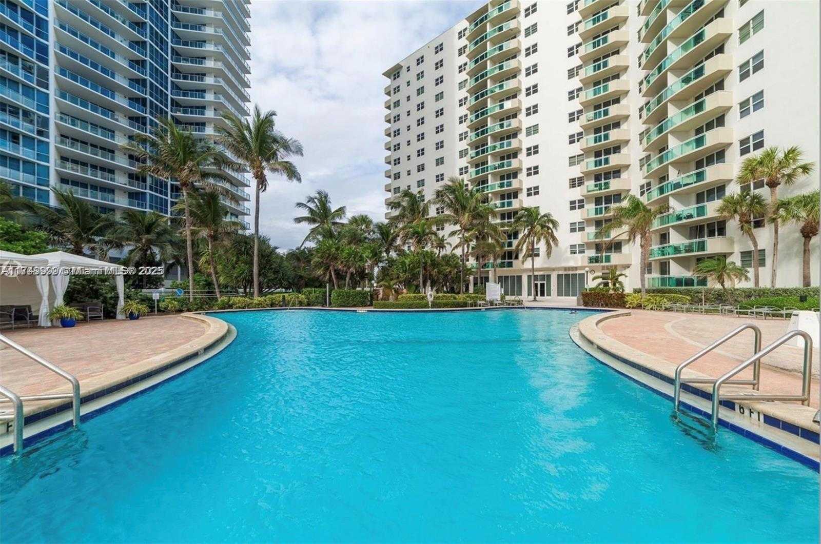 Small Image of 3001 SOUTH OCEAN DR #1001, Hollywood Number 21