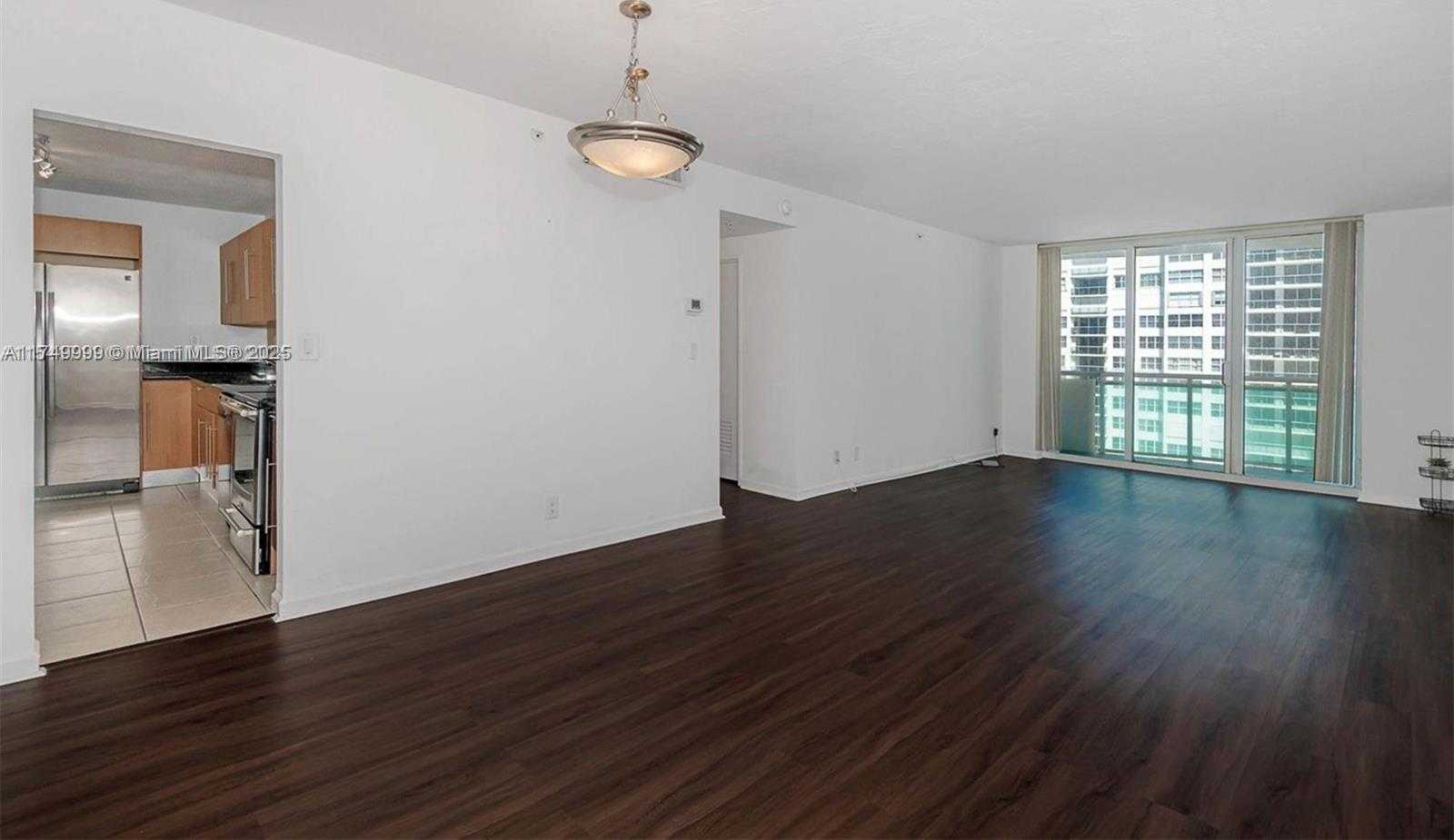 Small Image of 3001 SOUTH OCEAN DR #1001, Hollywood Number 4