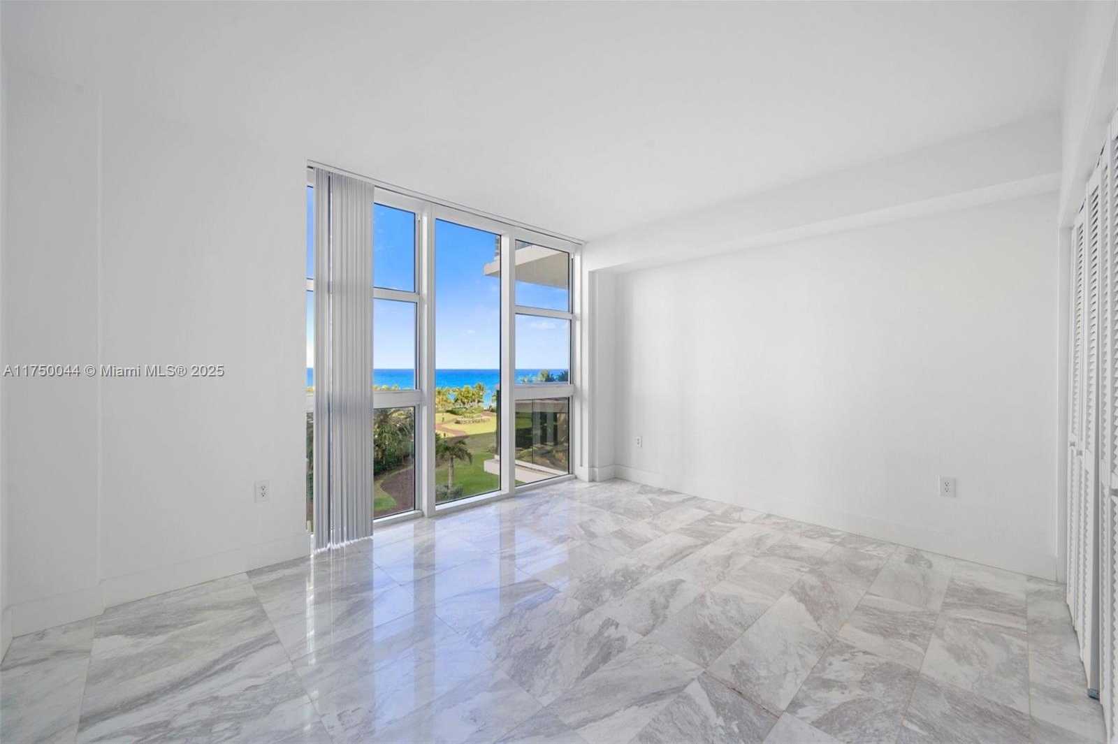 Small Image of 10275 COLLINS AVE #532, Bal Harbour Number 12