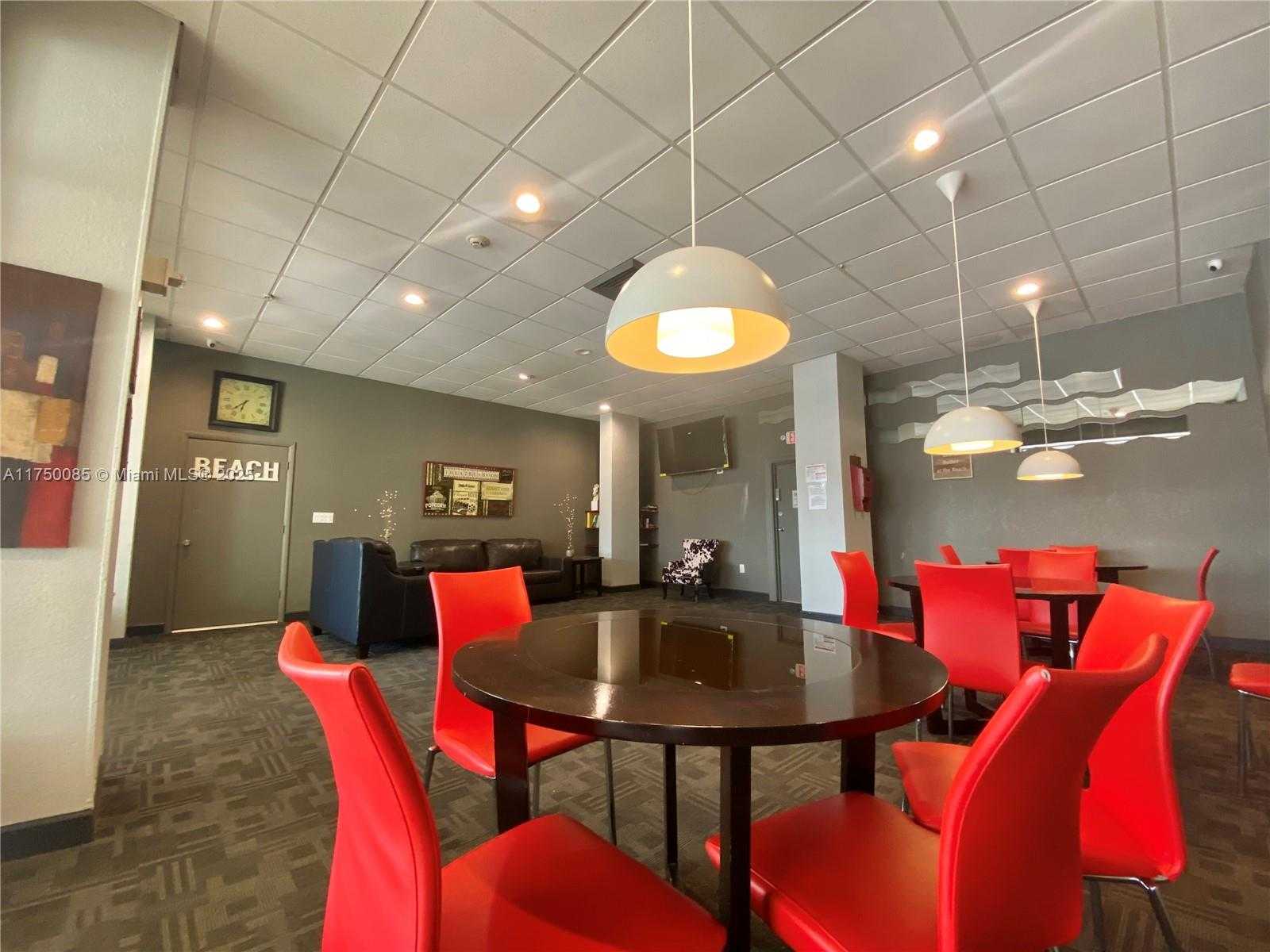 Small Image of 400 KINGS POINT DR #929, Sunny Isles Beach Number 20
