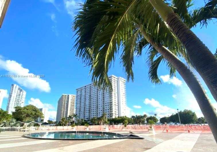 Small Image of 400 KINGS POINT DR #929, Sunny Isles Beach Number 30