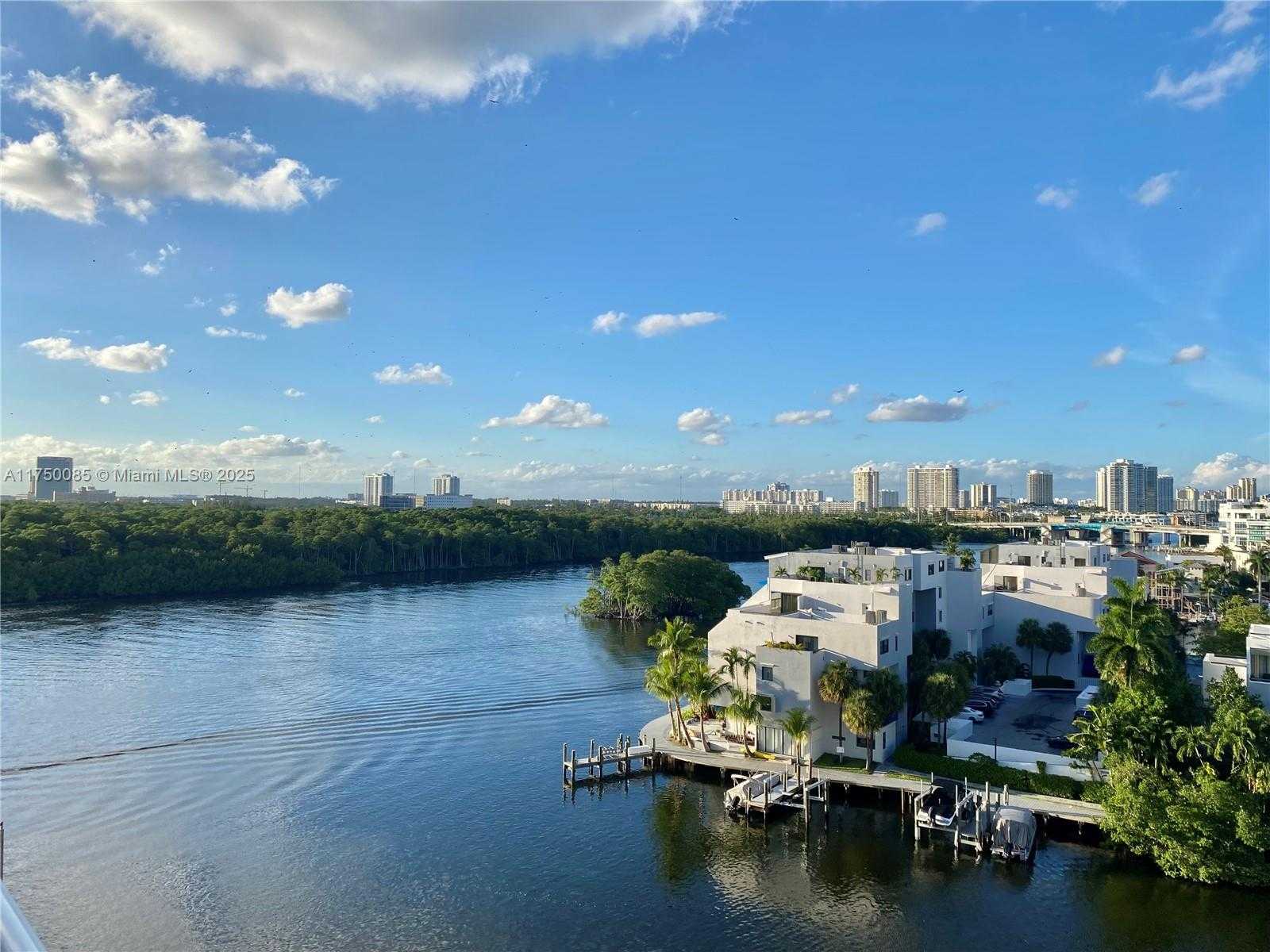 Small Image of 400 KINGS POINT DR #929, Sunny Isles Beach Number 31