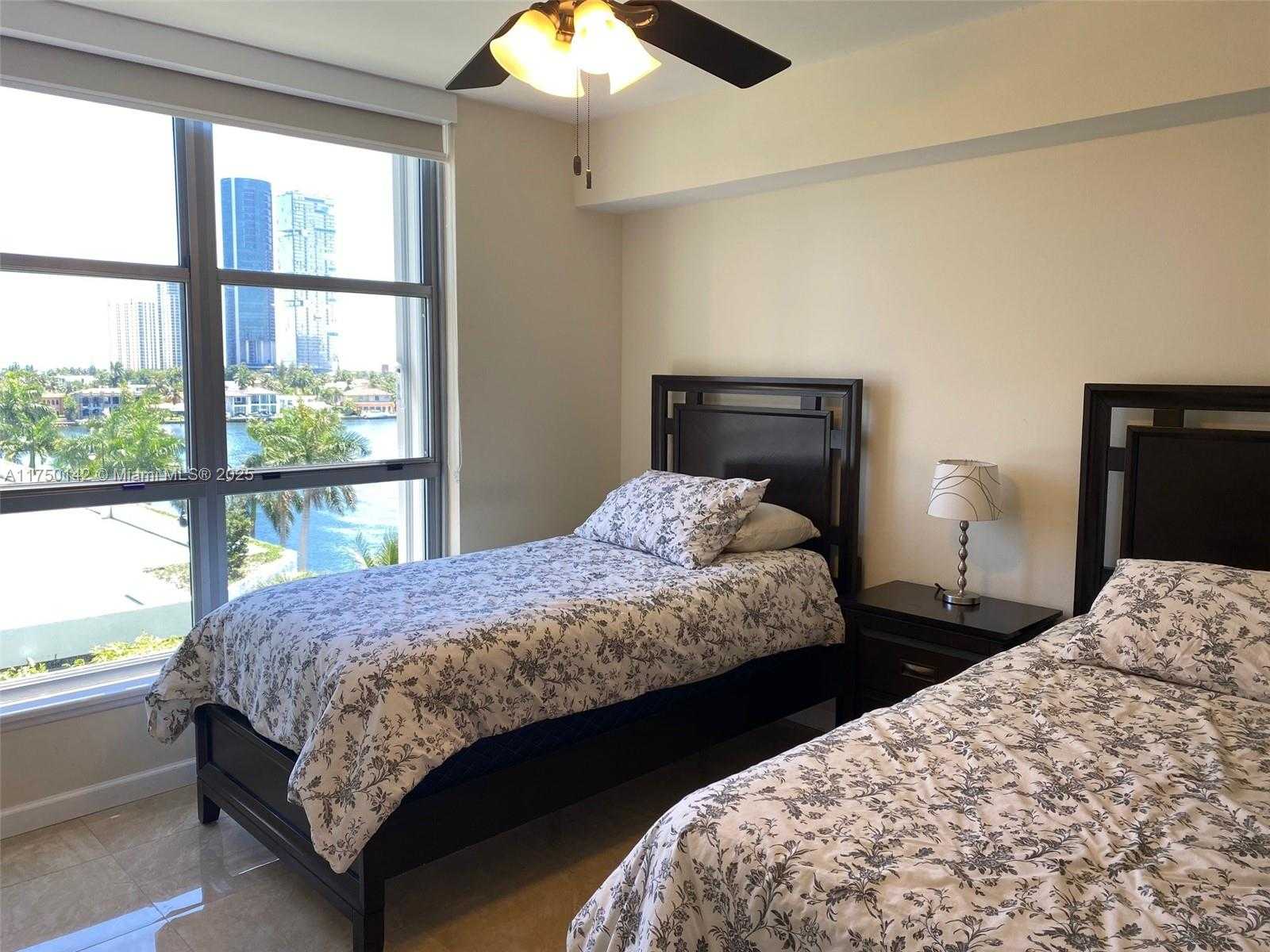 Small Image of 3600 MYSTIC POINTE DR #717, Aventura Number 21