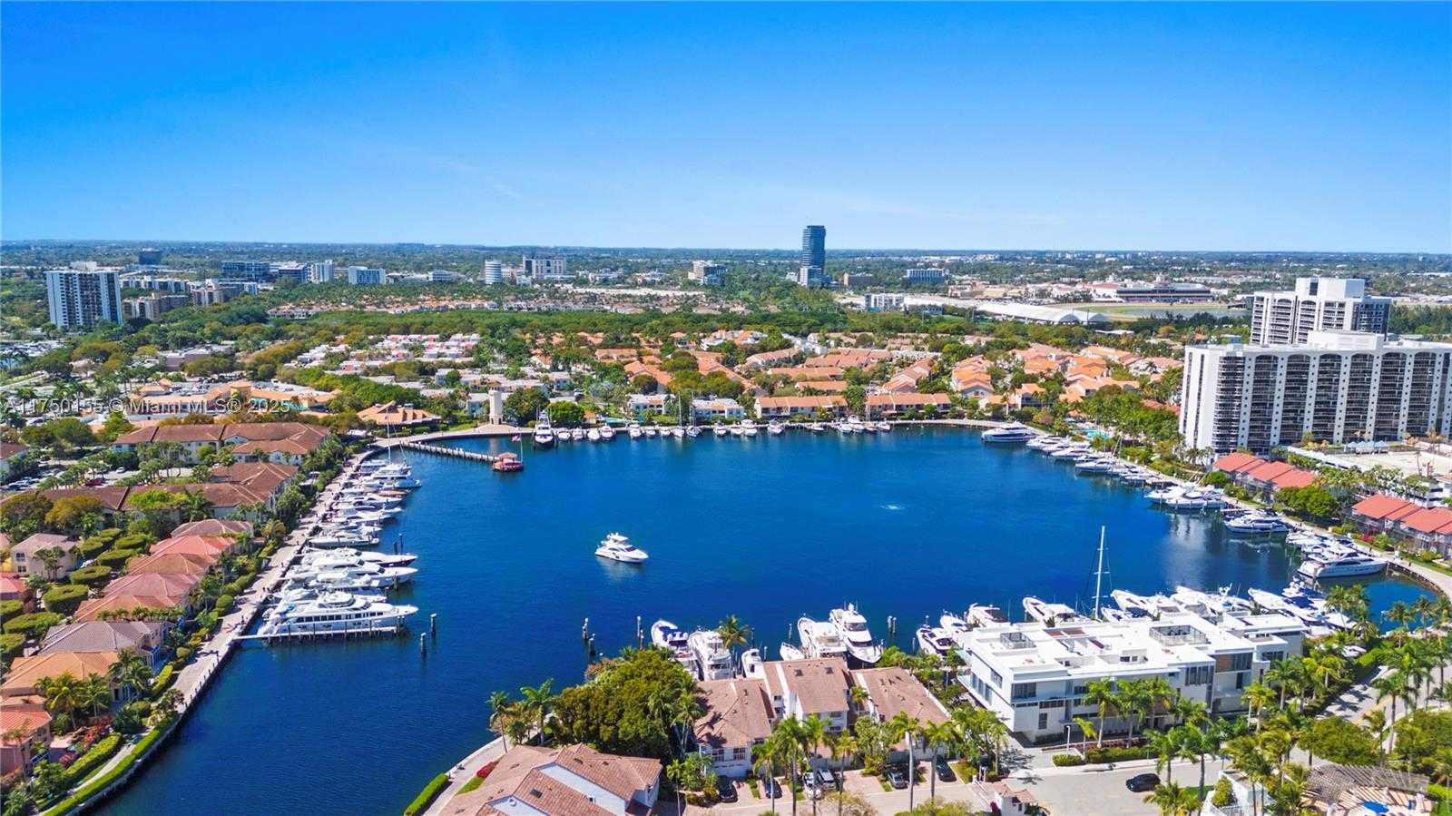 Small Image of 21050 POINT PL #1204, Aventura Number 11