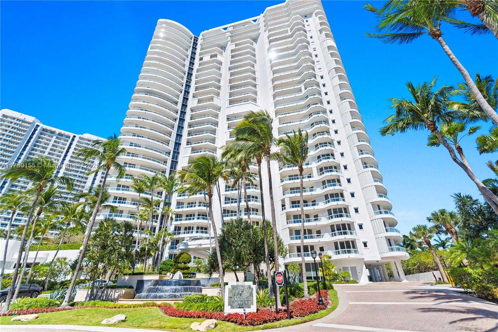 Small Image of 21050 POINT PL #1204, Aventura Number 14