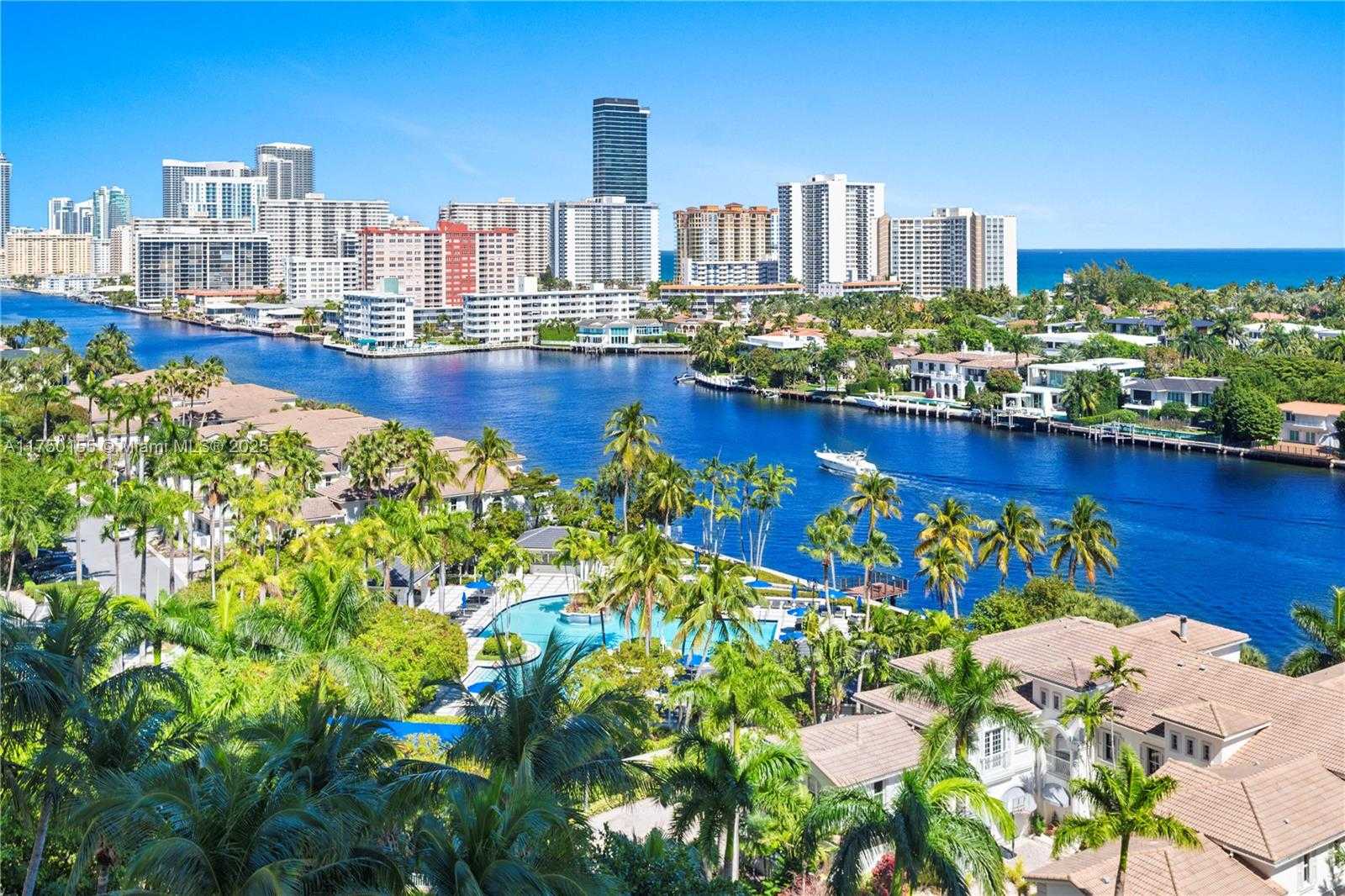 Small Image of 21050 POINT PL #1204, Aventura Number 43