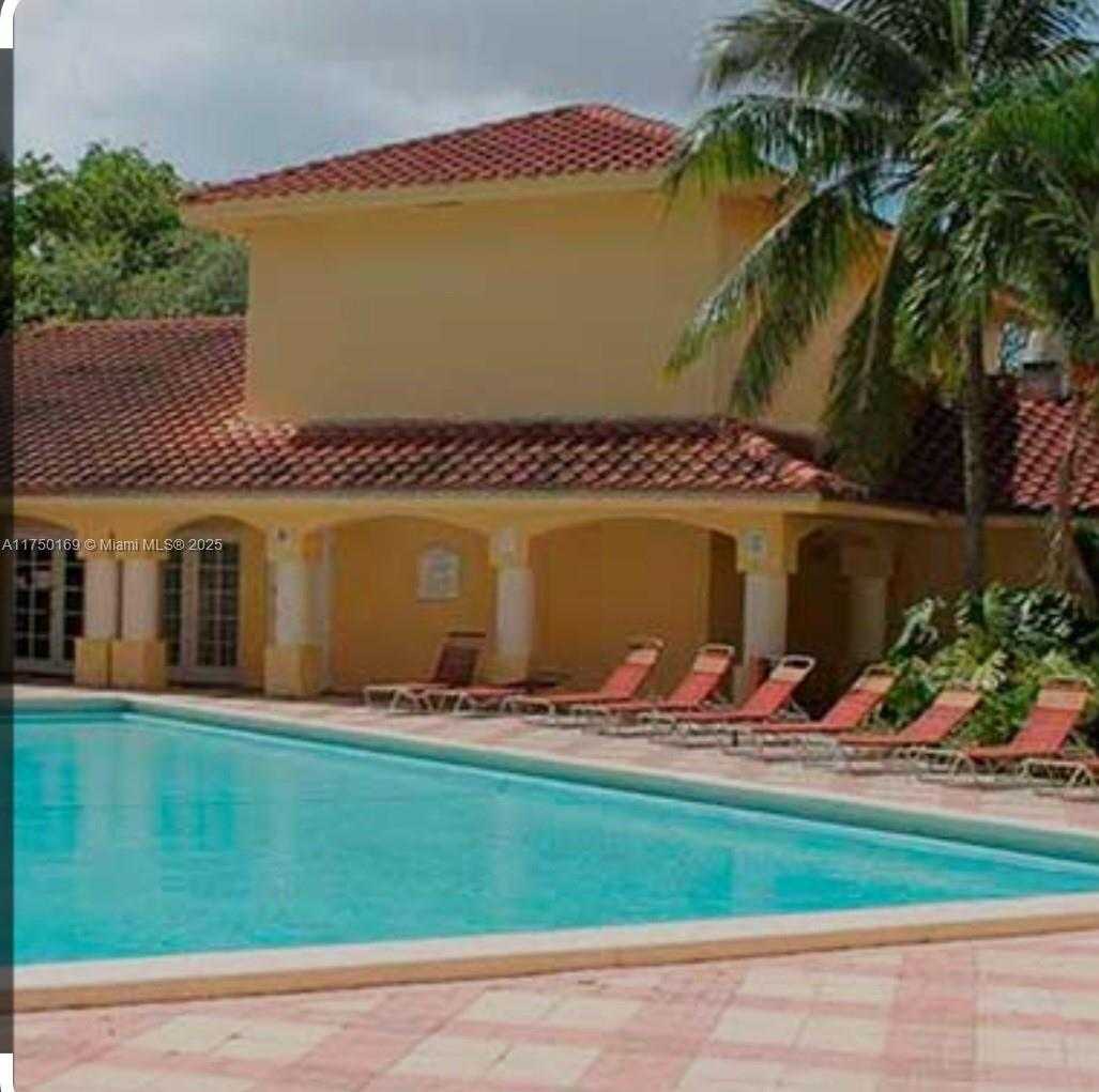 Small Image of 8335 SW 152nd Ave, Miami, FL 33193, USA Number 2