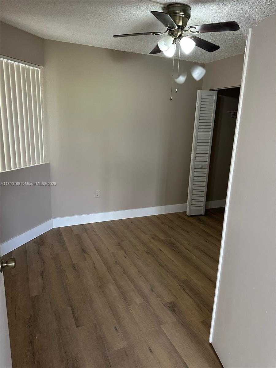Small Image of 8335 SW 152nd Ave, Miami, FL 33193, USA Number 8