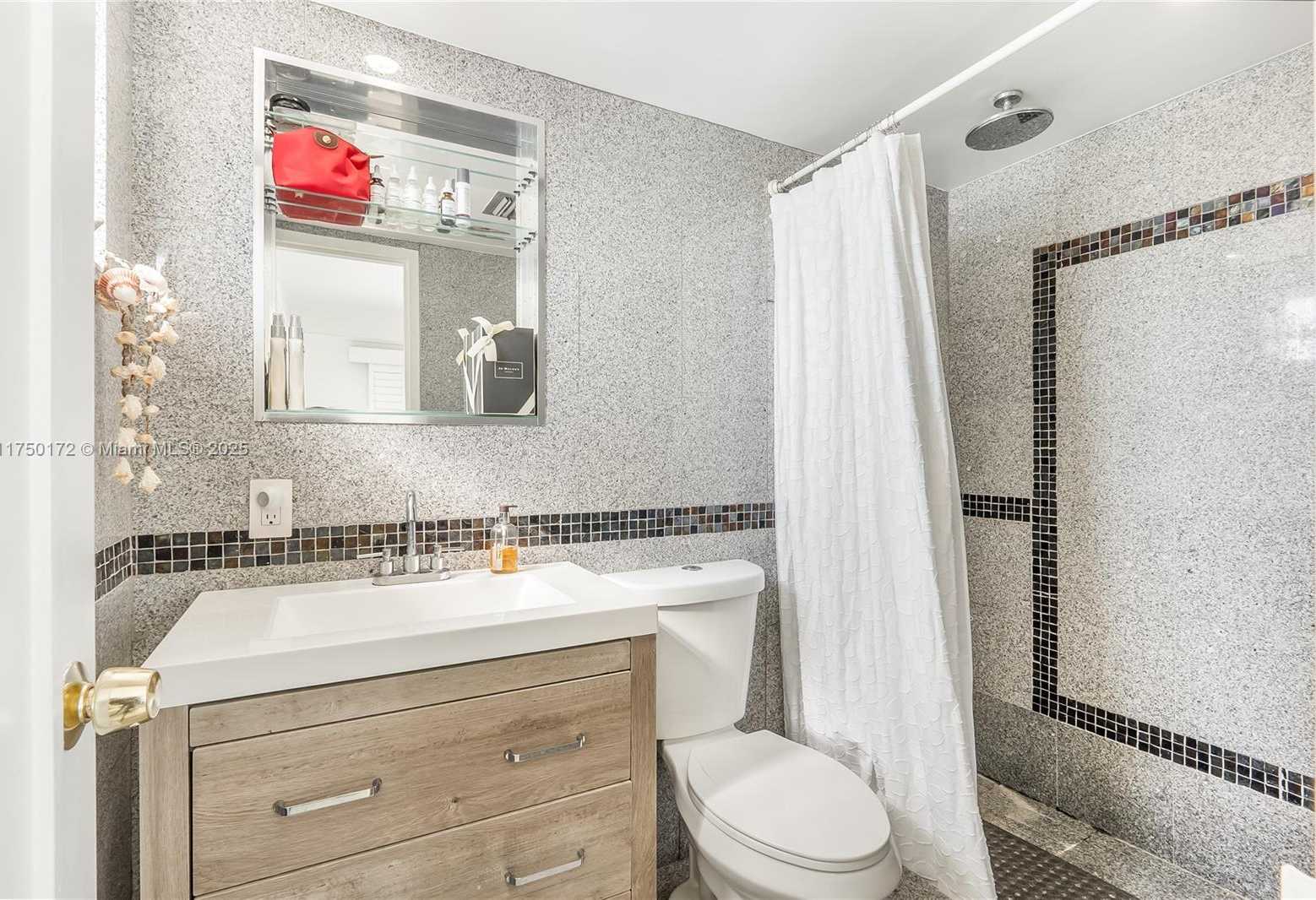 Small Image of 9700 EAST BAY HARBOR DR (AVAIL NOW - 10/31) #302, Bay Harbor Islands Number 18