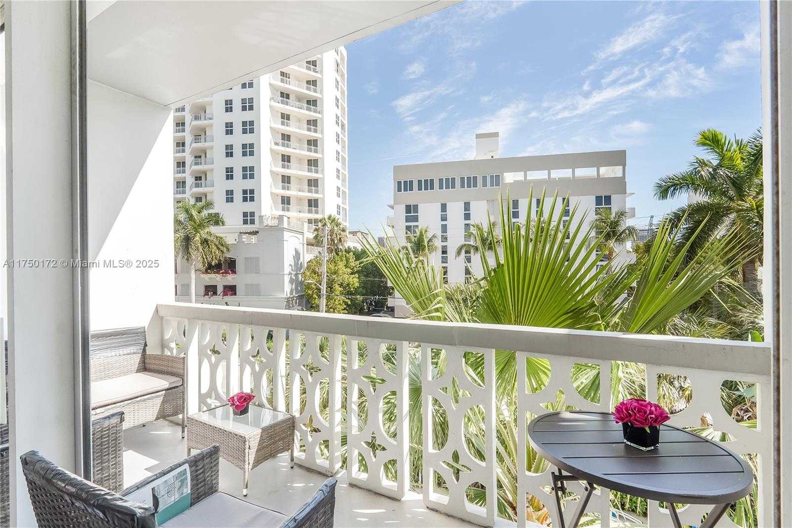 Small Image of 9700 EAST BAY HARBOR DR (AVAIL NOW - 10/31) #302, Bay Harbor Islands Number 25