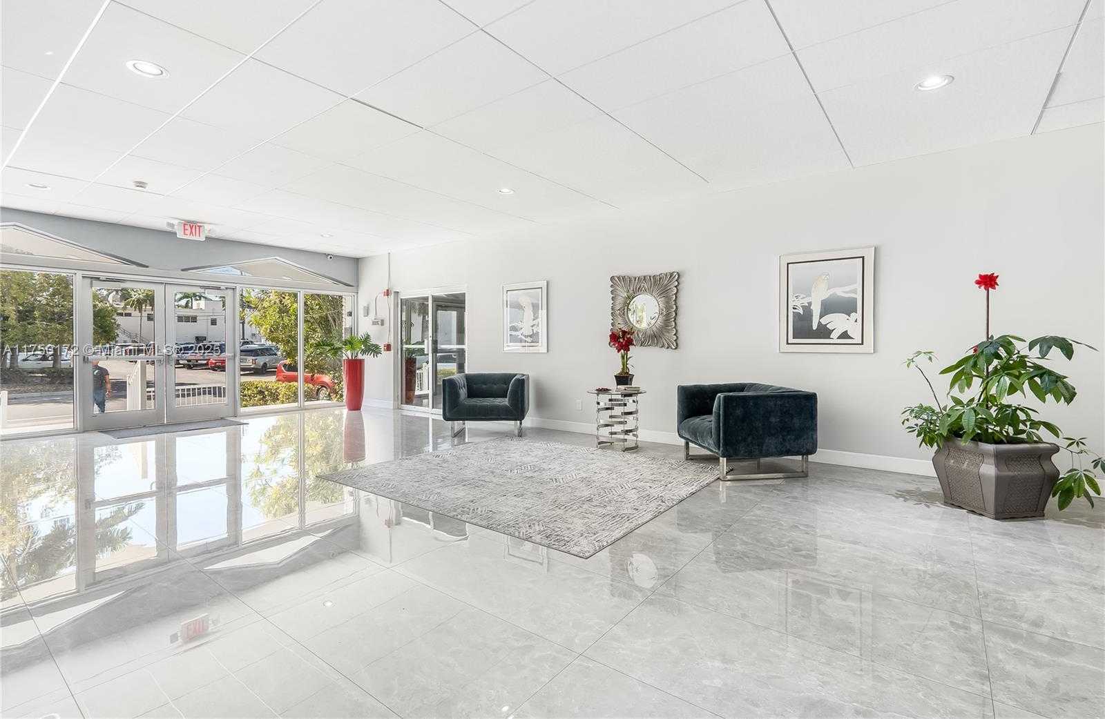 Small Image of 9700 EAST BAY HARBOR DR (AVAIL NOW - 10/31) #302, Bay Harbor Islands Number 29