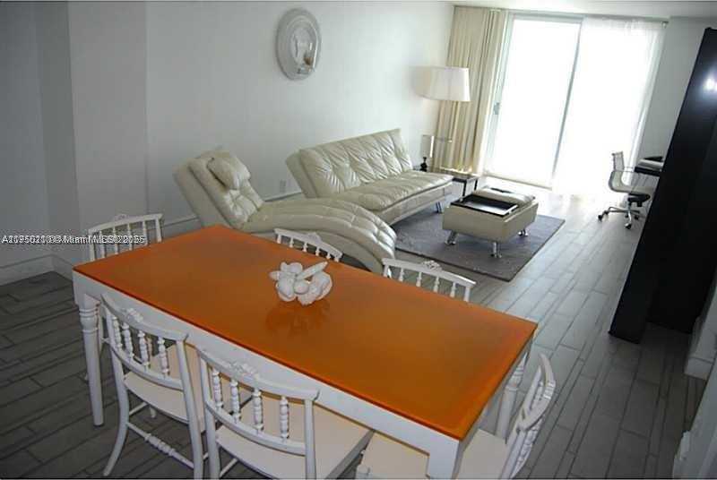 Small Image of 1100 WEST AVE #916, Miami Beach Number 14