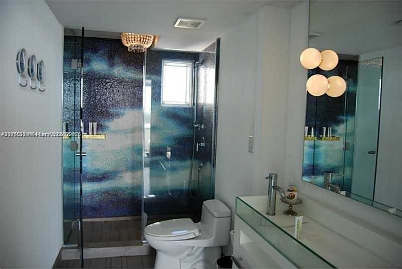 Small Image of 1100 WEST AVE #916, Miami Beach Number 18