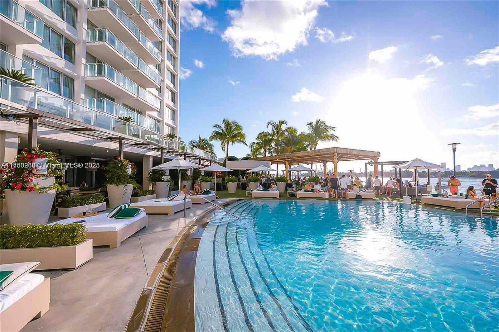 Small Image of 1100 WEST AVE #916, Miami Beach Number 4