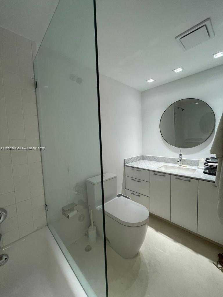 Small Image of 900 BAY DR #315, Miami Beach Number 10