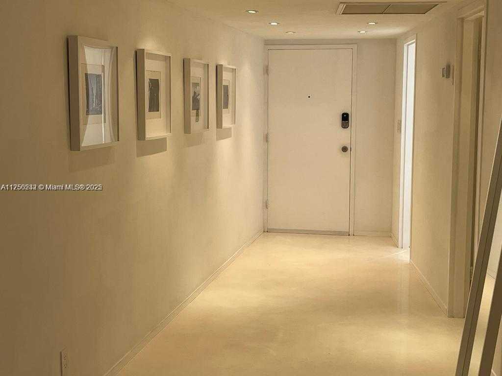 Small Image of 900 BAY DR #315, Miami Beach Number 19