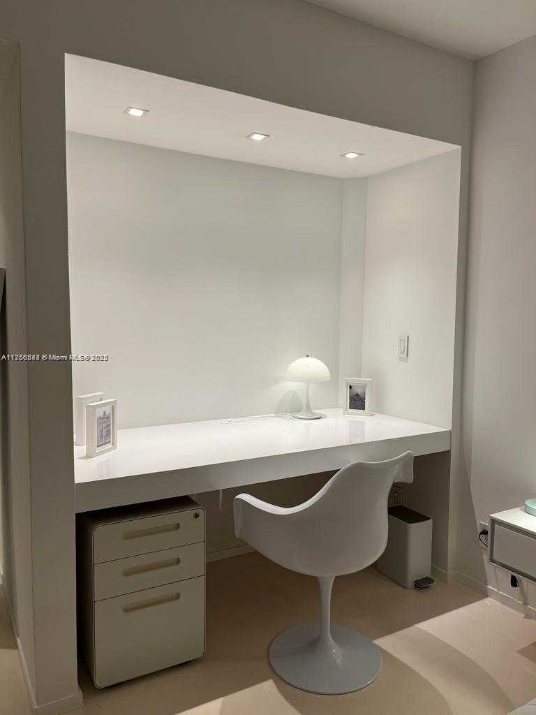 Small Image of 900 BAY DR #315, Miami Beach Number 7