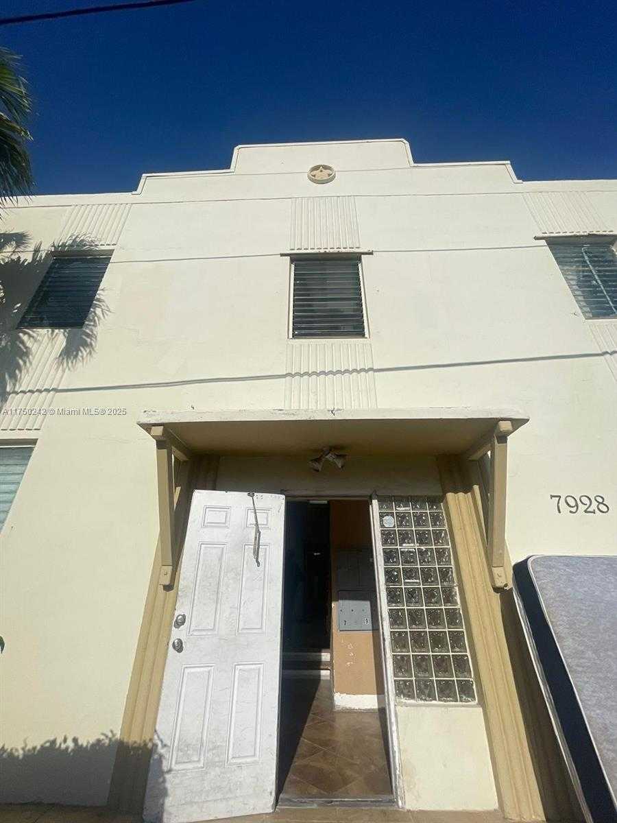 Small Image of 7928 HARDING AVE #1, Miami Beach Number 13
