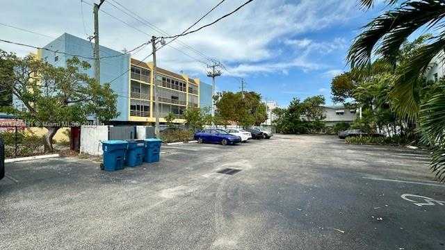 Small Image of 1925 MADISON ST #11, Hollywood Number 36